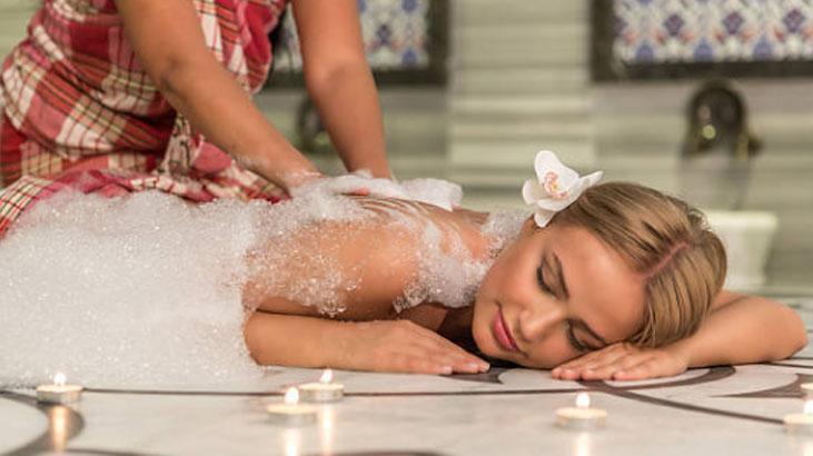 Ebru Şallı sağlıklı cildin altın kuralını açıkladı Her ay gidin