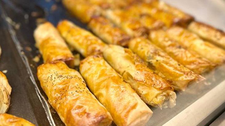 Şef Tahsin Küçükten sır gibi saklanan çıtır börek tarifi Tadı nefis