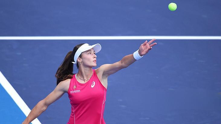 ZEYNEP SÖNMEZ KİMDİR