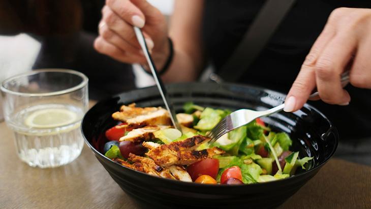 EKLENMİŞ ŞEKER VE PAKETLİ GIDALARA KARŞI UYARDI