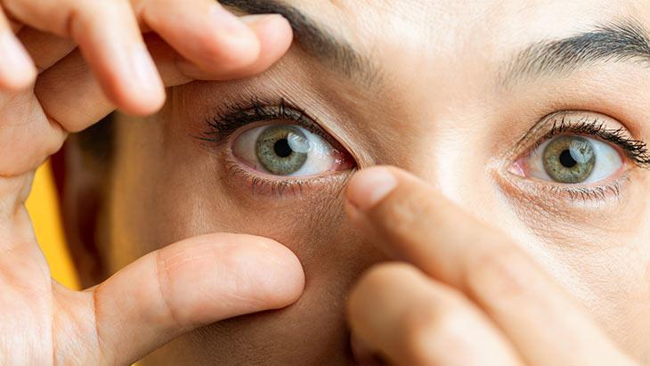 Katarakta bağlı görme kaybını önleyen detay Kontrol şart