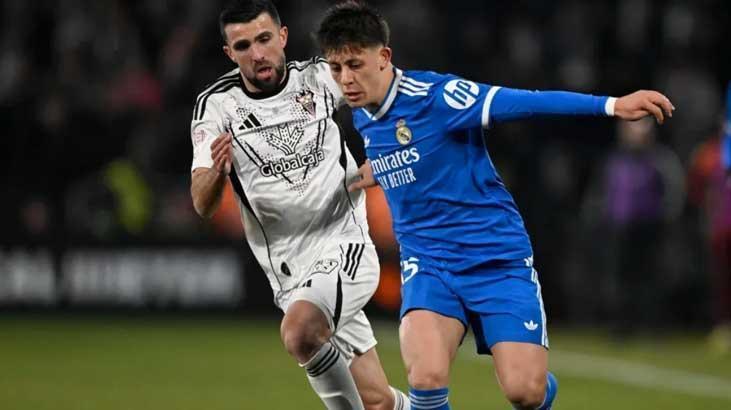 ARDA GÜLER YEDEK KULÜBESİNDE