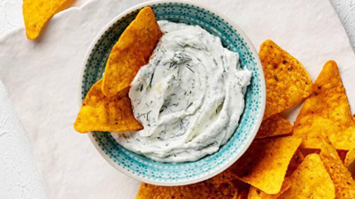 Artan pilavdan yapılan çıtır çıtır pirinç cipsi tarifi Paketli ürünler tarih oluyor