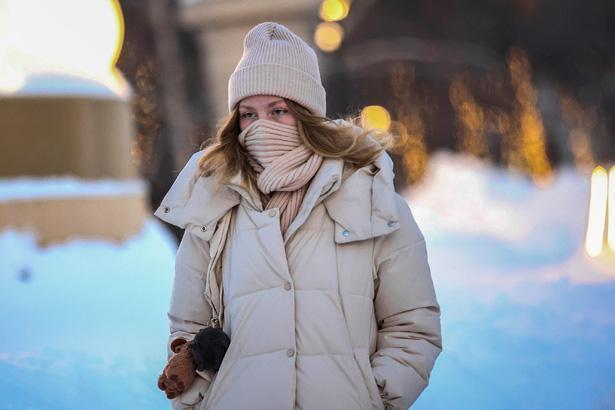 Sanki buzul çağı Soğuk rekoru kırıldı, kat kat giyinerek sokağa çıkıyorlar