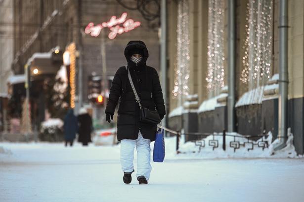 Sanki buzul çağı Soğuk rekoru kırıldı, kat kat giyinerek sokağa çıkıyorlar
