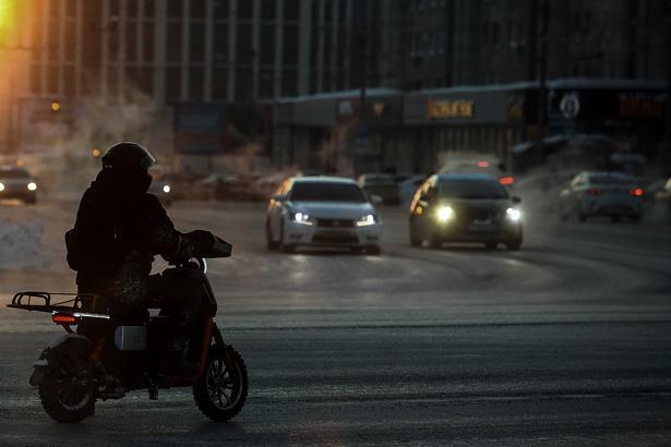 Sanki buzul çağı Soğuk rekoru kırıldı, kat kat giyinerek sokağa çıkıyorlar