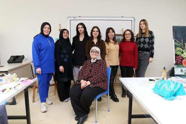 Ayıp olur diye yıllarca içine attı 81 yaşında ezber bozdu