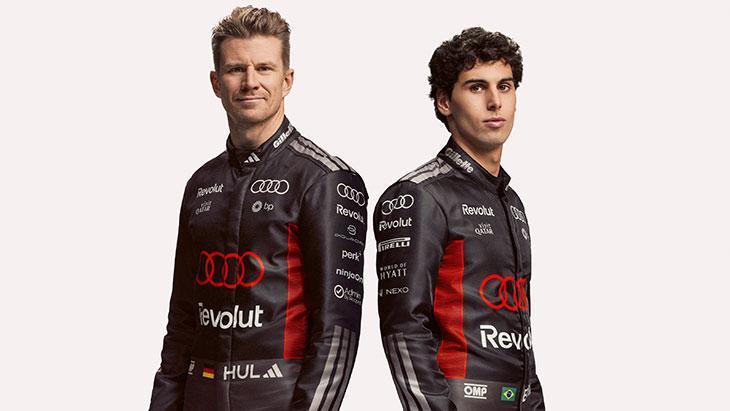 PİLOTLARLA FOTOĞRAF ÇEKİMİ