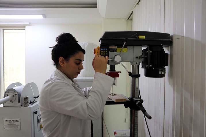 Komşusundan etkiledi, üniversite tercihini değiştirdi KOSGEB desteğiyle kurdu: ‘Yüzlerce hastamız oldu’