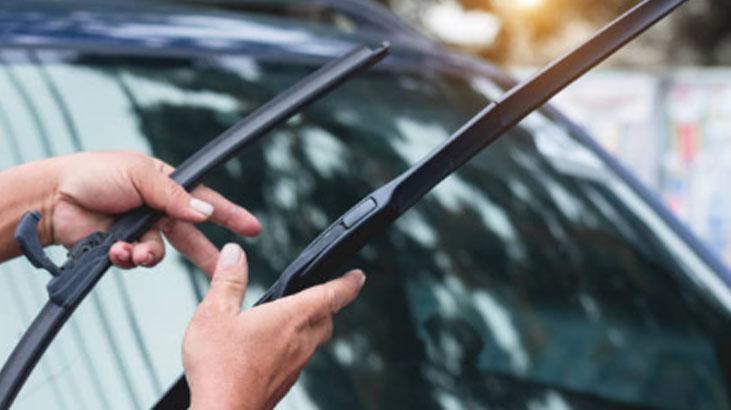 Arabaya mantar tıpa koyma trendi patladı Meğer silecekleri koruyormuş