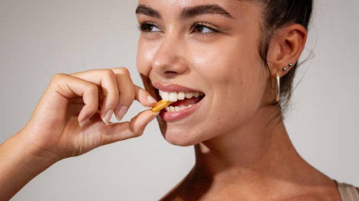 Cildi kaymak gibi pürüzsüzleştiren 3 vitamin Yaşlanma hızını azaltıyor