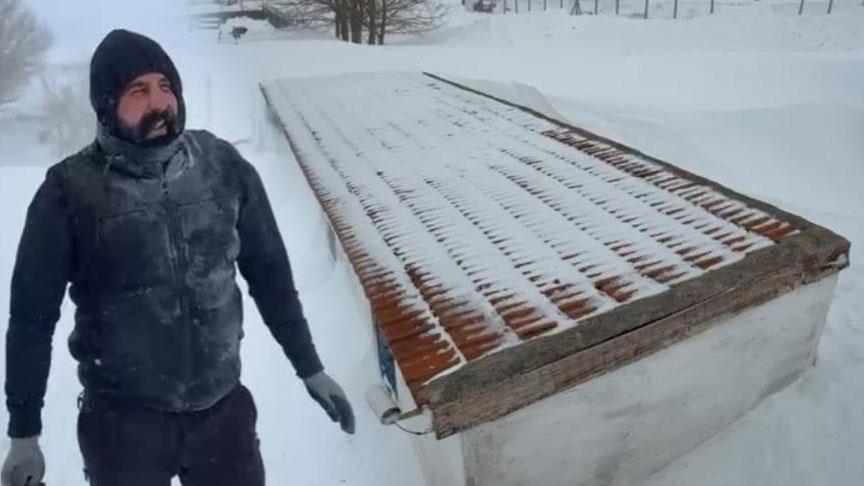 Kar kalınlığı 4 metreyi aştı Gözlerine inanamadı: Kulübelerimiz ve araçlarımız kar altında