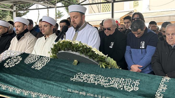 Usta sanatçıya son veda Seha Okuş toprağa verildi