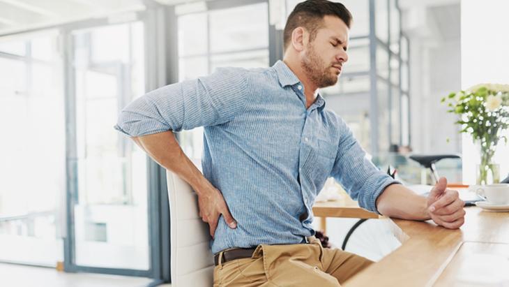 Masa başı çalışanların sessiz sorunu Bu duruş nefes almayı zorlaştırıyor