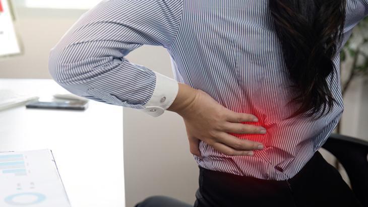 Masa başı çalışanların sessiz sorunu Bu duruş nefes almayı zorlaştırıyor