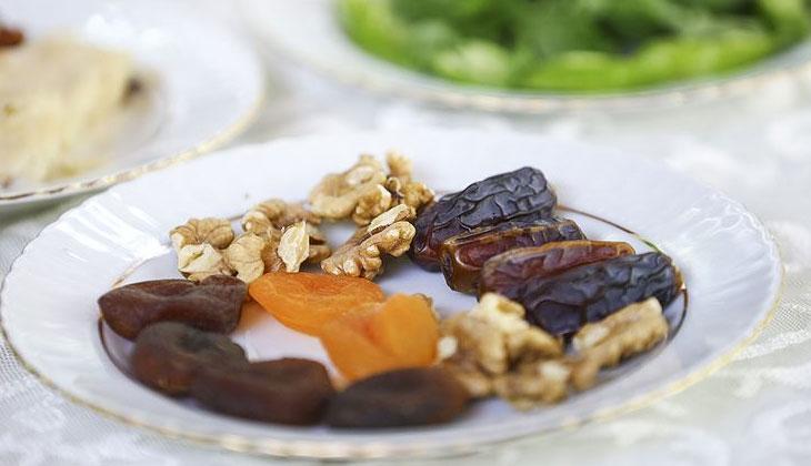 KANDİL ORUCU NE ZAMAN TUTULUR