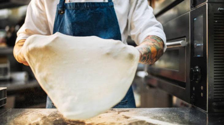 Şef Danilodan puf puf kabaran pizza hamuru tarifi Ekleyince daha lezzetli oluyor