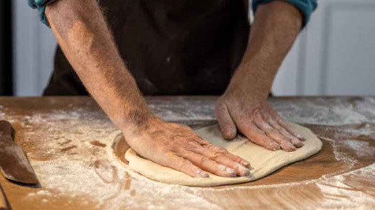 Şef Danilodan puf puf kabaran pizza hamuru tarifi Ekleyince daha lezzetli oluyor