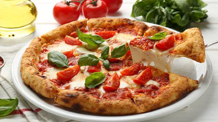 Şef Danilodan puf puf kabaran pizza hamuru tarifi Ekleyince daha lezzetli oluyor