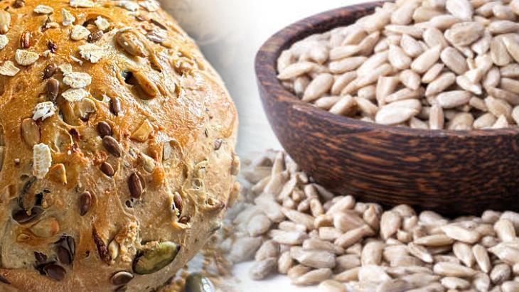 Ekmeği yaparken fırını önceden ısıtan yandı Sirkeyle açınca kabarıyor