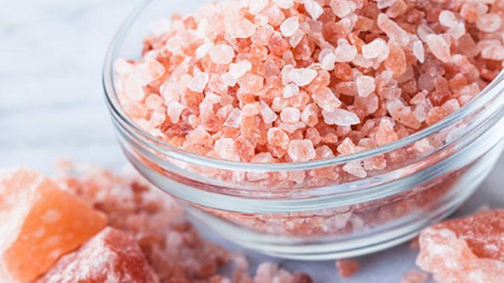 Kışın evdeki küfü yok ediyor Perdelerin arkasına serpince herkesi şaşırtıyor