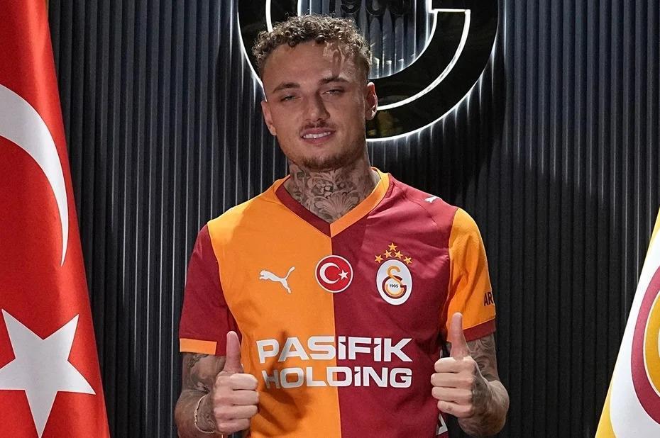 2025-2026 SÜPER LİG TRANSFERLER Kış transfer döneminde Galatasaray, Fenerbahçe, Beşiktaş ve Trabzonspor kadrosuna yeni katılan isimler...