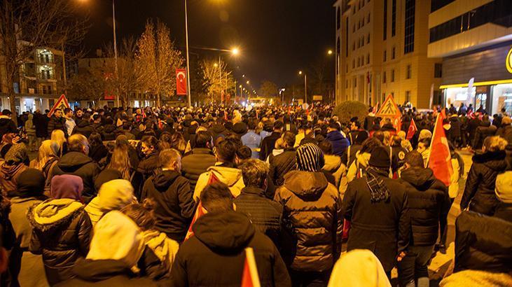 Türkiyenin en zor gecesi: 6 Şubat Hayatını kaybedenler dualarla anıldı