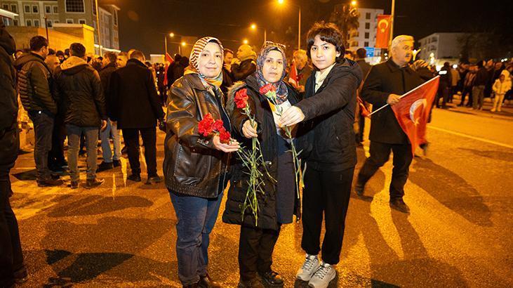 Türkiyenin en zor gecesi: 6 Şubat Hayatını kaybedenler dualarla anıldı