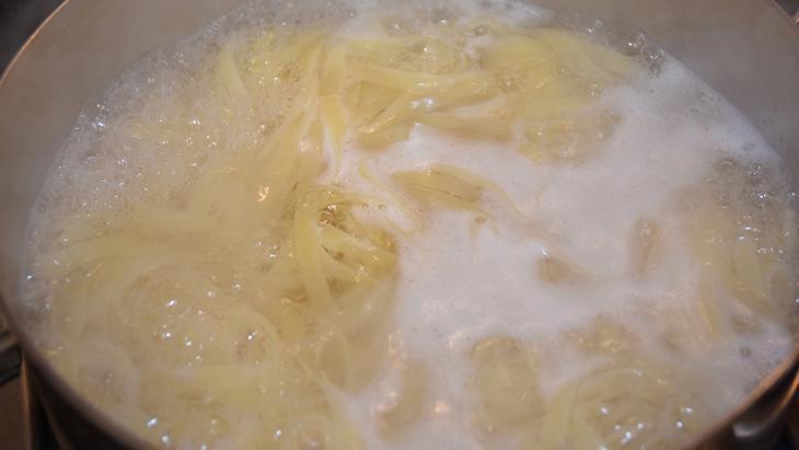 Makarna haşladığınız suyu dökmeyin Kullanım alanları bambaşka Makarna haşladığınız suyu dökmeyin Kullanım alanları bambaşka