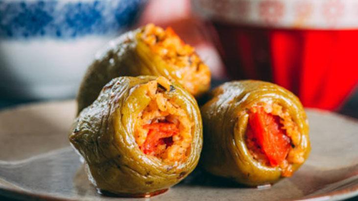 Misafir sofralarını şenlendiren biber dolması tarifi Fırında hazırlayın, tadı nefis