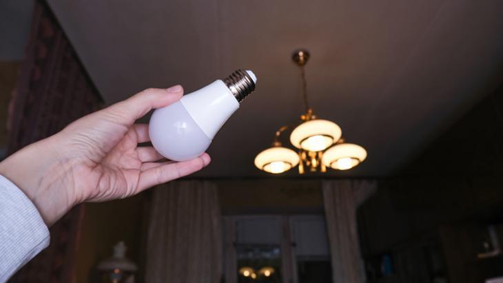 AMPUL TÜRLERİNE GÖRE DEĞİŞİYOR AMPUL TÜRLERİNE GÖRE DEĞİŞİYOR