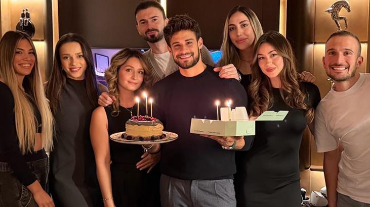 Survivor Batuhan Karacakaya 29 yaşına girdi Doğum gününde sevgiliyle romantik poz