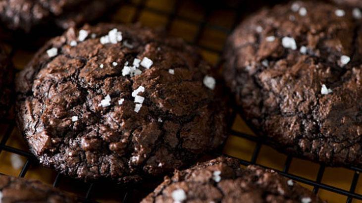 Kurabiyenin içi hamur kalırsa bu taktik devreye giriyor Önce soğutun