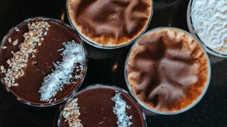 Pastaneyi aratmıyor, tavada pişiriliyor Pratik kazandibi tarifi: 10 dakikada hazır Pastaneyi aratmıyor, tavada pişiriliyor Pratik kazandibi tarifi: 10 dakikada hazır