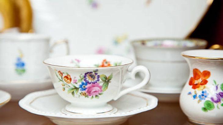 Meşhur yemek takımları binlerce lirayla yarışıyor Herkesin evindeydi, servet değerinde Meşhur yemek takımları binlerce lirayla yarışıyor Herkesin evindeydi, servet değerinde