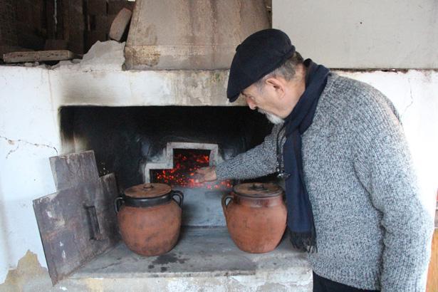 DÜNYANIN EN UZUN SÜREYLE HAZIRLANAN YEMEKLERİNDEN