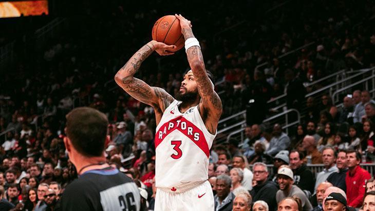 GEÇEN YIL TORONTOYA TAKASLANDI