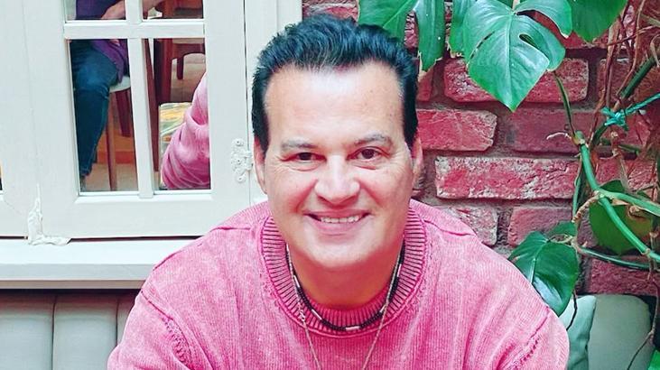 HAKAN PEKER KİMDİR