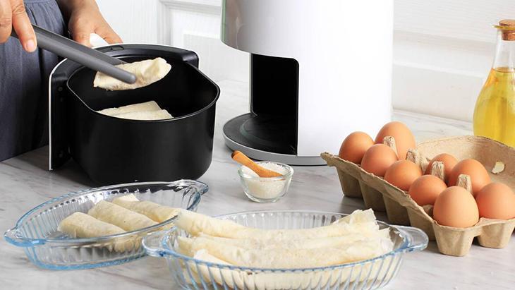 Dakikalarca ovmaya son Airfryer en iyi bu şekilde temizleniyor