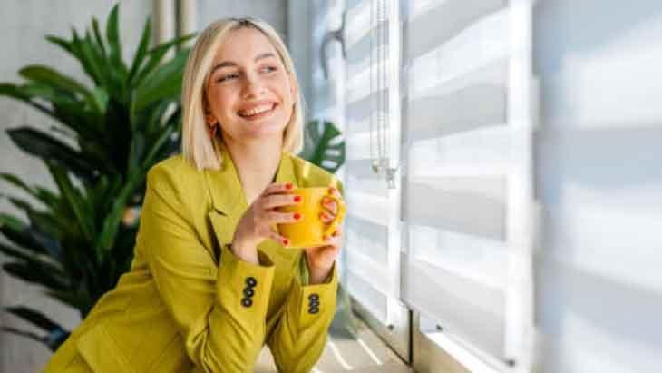 STOR PERDE TEMİZLİĞİNİ DÜZENLİ HALE GETİREREK ÖMRÜNÜ UZATIN