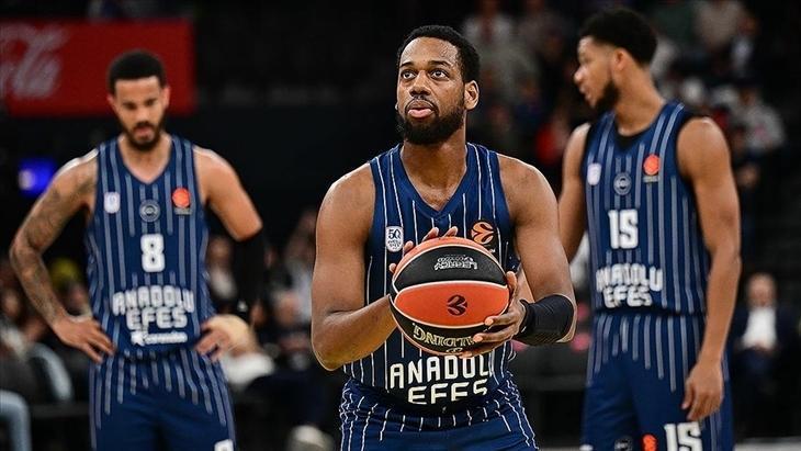 ANADOLU EFES - VIRTUS BOLOGNA BASKET MAÇI KAÇ KAÇ BİTTİ