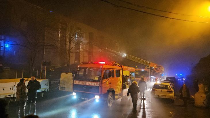 Kağıthanede can pazarı Yardım çığlığı ortalığı inletti: Bana maske gönderin