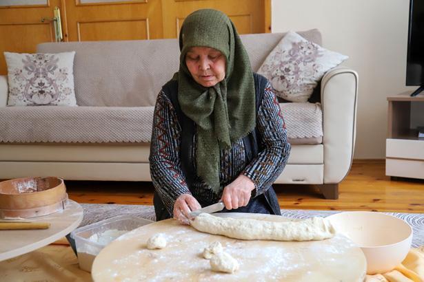 HAMURDAN SOFRAYA UZANAN TİTİZ YOLCULUK