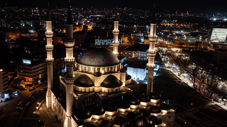 İLK SAHURA NE ZAMAN KALKILACAK