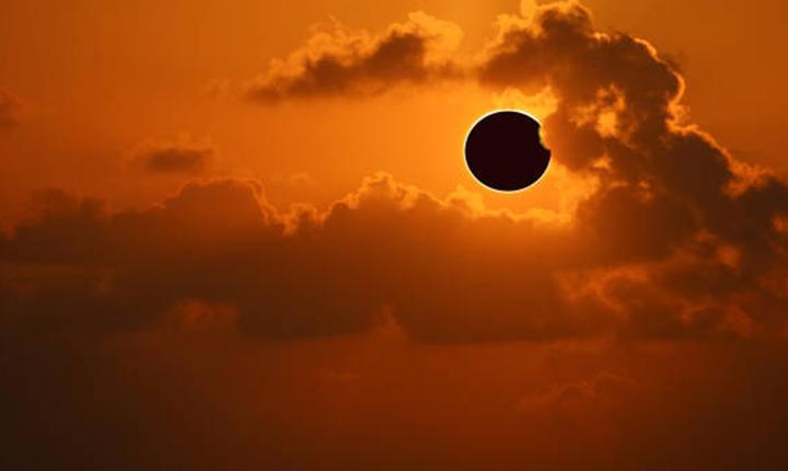 GÜNEŞ TUTULMASI NE ZAMAN, SAAT KAÇTA