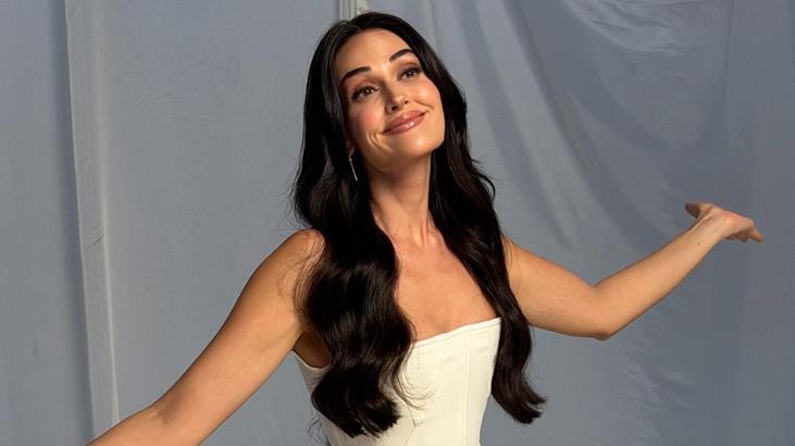 Esra Bilgiçe beğeni yağmuru Son pozlarıyla Instagramı yıktı geçti