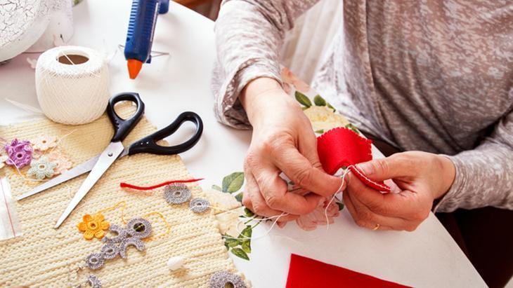 Hepsi aynı gözüküyor, amacı başka Örgüye yeni başlayanlar için tığ ve şişin farkları
