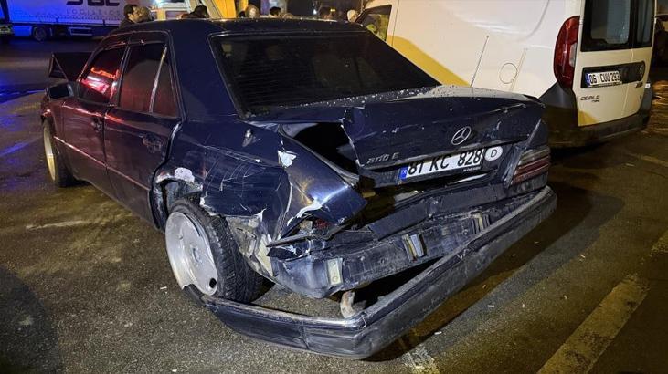 Anadolu Otoyolunda 16 araç birbirine girdi Zincirleme kazada çok sayıda yaralı var