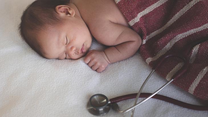 Yılda 13 bin bebek bu hastalıkla doğuyor İlk bir ayda yapılan o önemli müdahale hayat kurtarabiliyor Yılda 13 bin bebek bu hastalıkla doğuyor İlk bir ayda yapılan o önemli müdahale hayat kurtarabiliyor