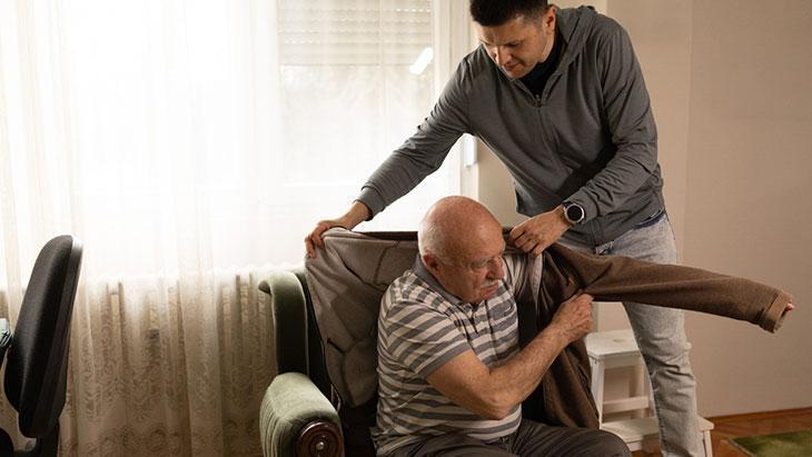 Yardım kusursuz olmak zorunda değil; bazen sadece dinlemek de yeter